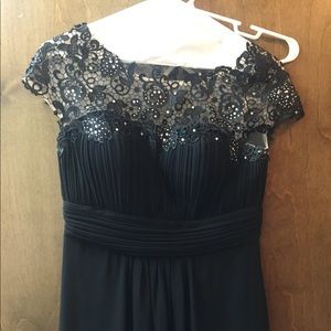 Black top lace prom dress